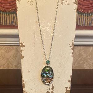 Oval Pendant Necklace labrodite